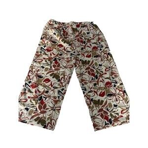Classic Concept Floral  Capri Pants-PXL